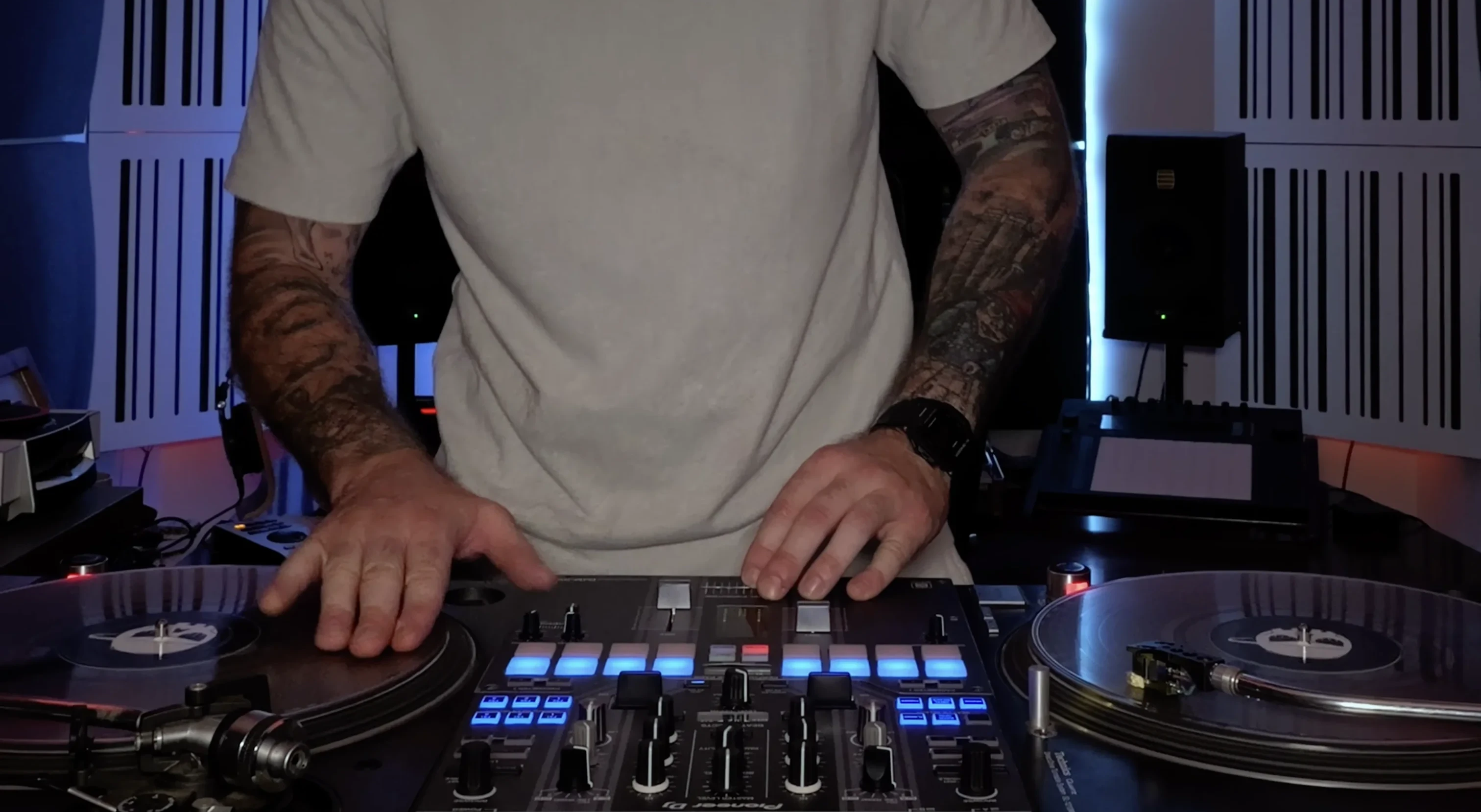 Entrevista a Bace Kadet: turntablism per a la pista de ball