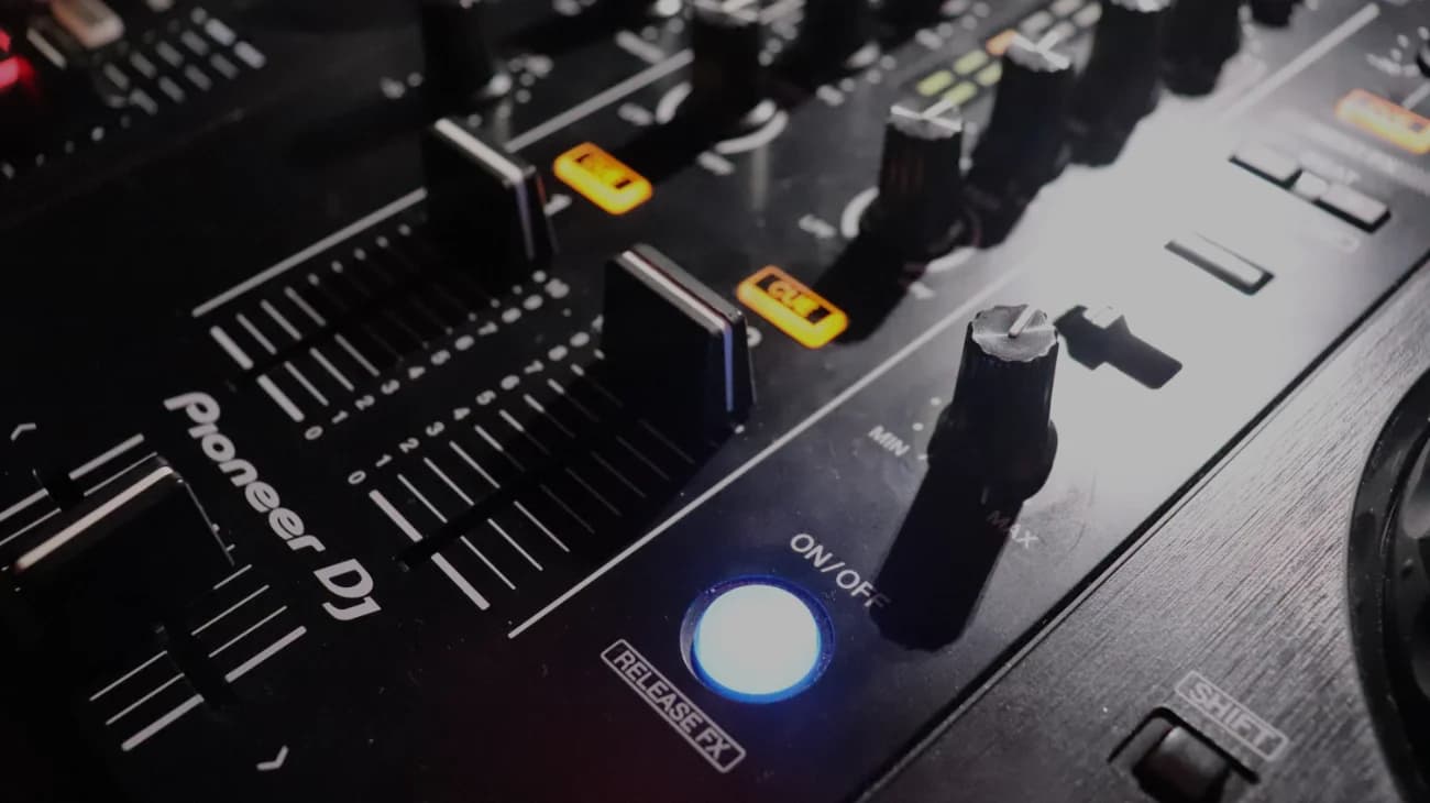 Curs d'iniciació DJ